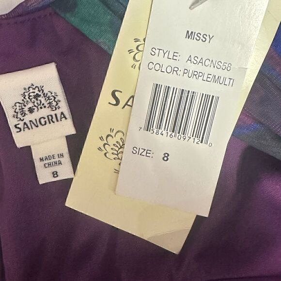 Sangria Multicolor Print Gown - Picture 6 of 6